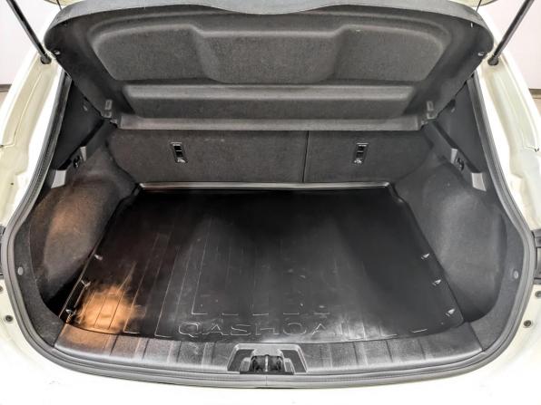 Nissan Qashqai II с пробегом 2018 года, цена 1 585 000 рублей, 106759 км, внедорожник, Автокод Объявления