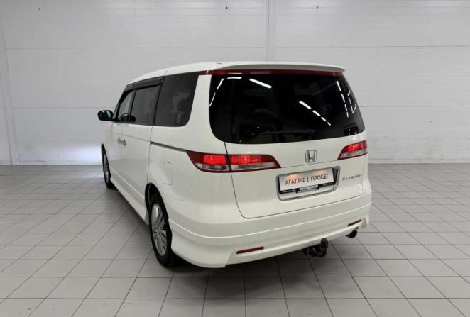 Honda Elysion I с пробегом 2006 года, цена 1 350 000 рублей, 176145 км, минивэн, Автокод Объявления