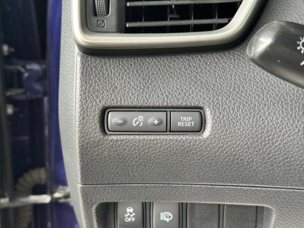 Nissan Qashqai II с пробегом 2017 года, цена 1 820 000 рублей, 93680 км, внедорожник, Автокод Объявления
