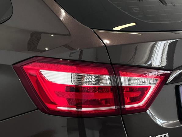 Lada (ВАЗ) Vesta I с пробегом 2021 года, цена 1 220 000 рублей, 91530 км, универсал, Автокод Объявления
