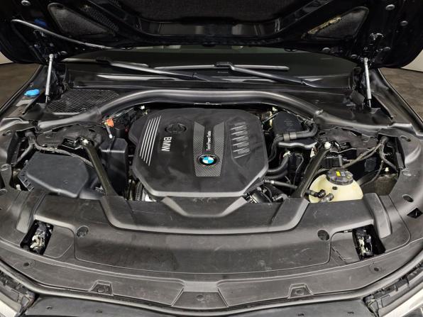 BMW 7 серии VI (G11/G12) с пробегом 2018 года, цена 3 295 000 рублей, 233257 км, седан, Автокод Объявления