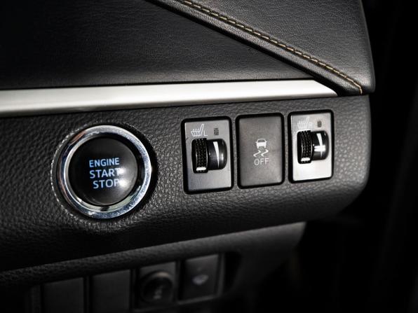 Toyota Harrier III (XU60) с пробегом 2014 года, цена 2 150 000 рублей, 120262 км, внедорожник, Автокод Объявления
