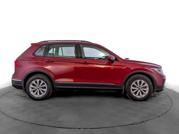 Volkswagen Tiguan II Рестайлинг с пробегом 2021 года, цена 2 075 000 рублей, 146811 км, внедорожник, Автокод Объявления