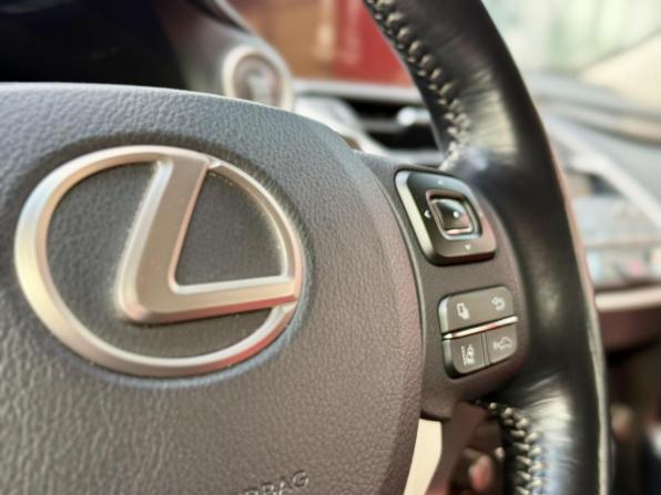 Lexus NX I Рестайлинг с пробегом 2017 года, цена 2 850 000 рублей, 84564 км, внедорожник, Автокод Объявления