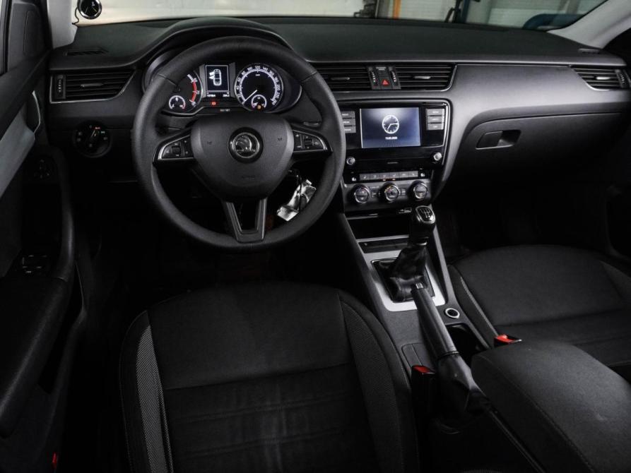 Skoda Octavia III (A7) Рестайлинг Воронеж  - изображение 6