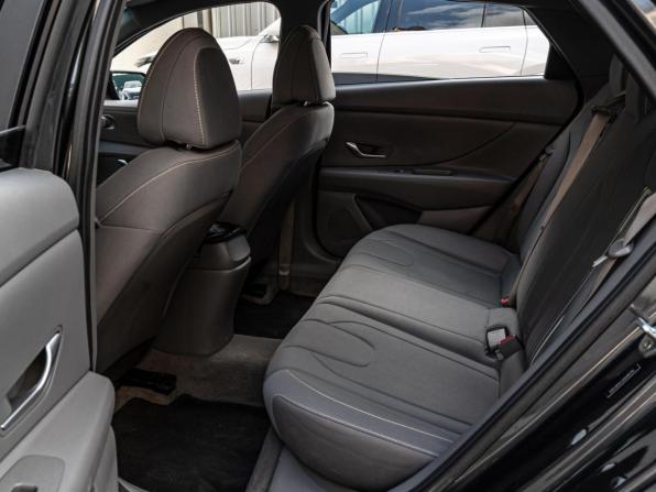 Hyundai Elantra VII (CN7) с пробегом 2022 года, цена 2 098 000 рублей, 91443 км, седан, Автокод Объявления