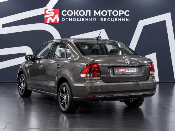 Volkswagen Polo V Рестайлинг с пробегом 2017 года, цена 1 169 900 рублей, 166000 км, седан, Автокод Объявления
