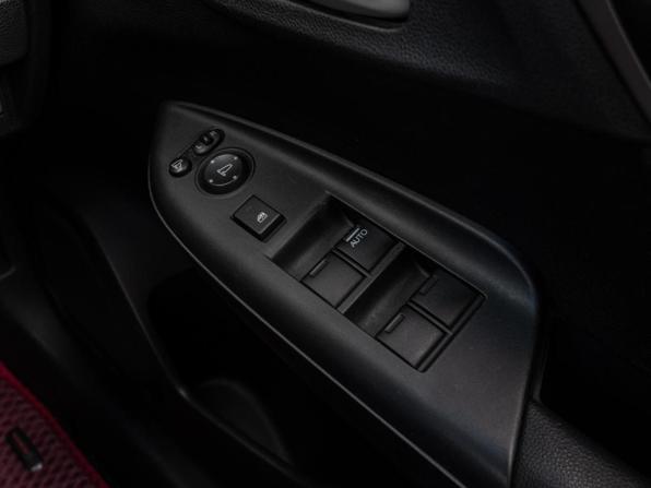 Honda Fit III с пробегом 2015 года, цена 940 000 рублей, 130675 км, хэтчбек, Автокод Объявления
