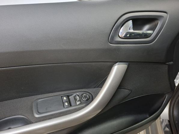 Peugeot 308 I с пробегом 2011 года, цена 499 000 рублей, 185537 км, хэтчбек, Автокод Объявления