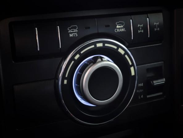 Toyota Land Cruiser Prado 150 Series Рестайлинг 1 с пробегом 2015 года, цена 3 296 000 рублей, 237797 км, внедорожник, Автокод Объявления