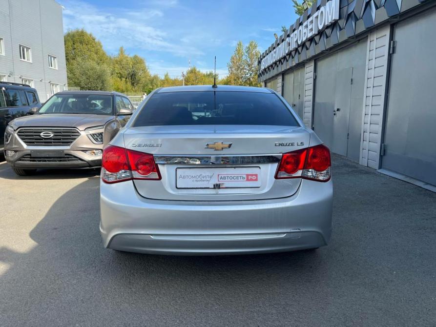 Chevrolet Cruze I Нижнекамск  - изображение 15