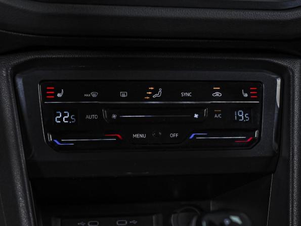 Volkswagen Tiguan II Рестайлинг с пробегом 2021 года, цена 3 239 000 рублей, 126103 км, внедорожник, Автокод Объявления
