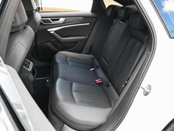 Audi A6 V (C8) с пробегом 2020 года, цена 4 199 000 рублей, 90422 км, седан, Автокод Объявления