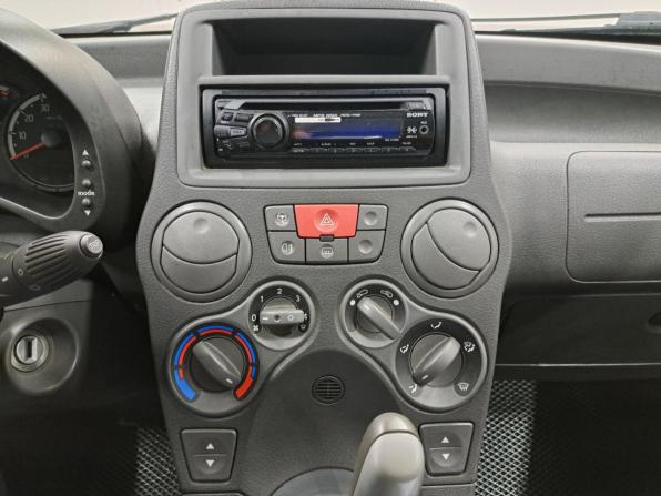 Fiat Panda II с пробегом 2010 года, цена 399 000 рублей, 77086 км, хэтчбек, Автокод Объявления