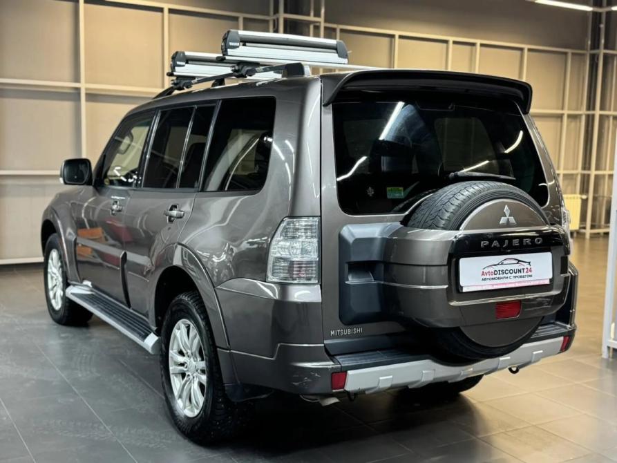 Mitsubishi Pajero IV Рестайлинг 1 Красноярск  - изображение 6