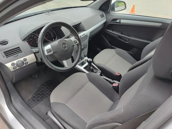 Opel Astra H Рестайлинг с пробегом 2013 года, цена 620 000 рублей, 132896 км, хэтчбек, Автокод Объявления