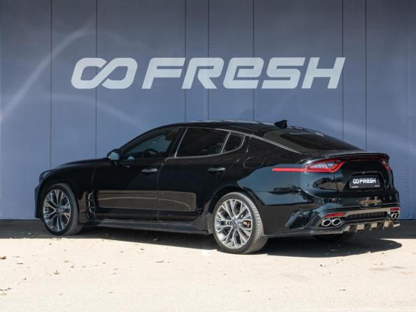 Kia Stinger I с пробегом 2018 года, цена 2 120 000 рублей, 180212 км, лифтбек, Автокод Объявления