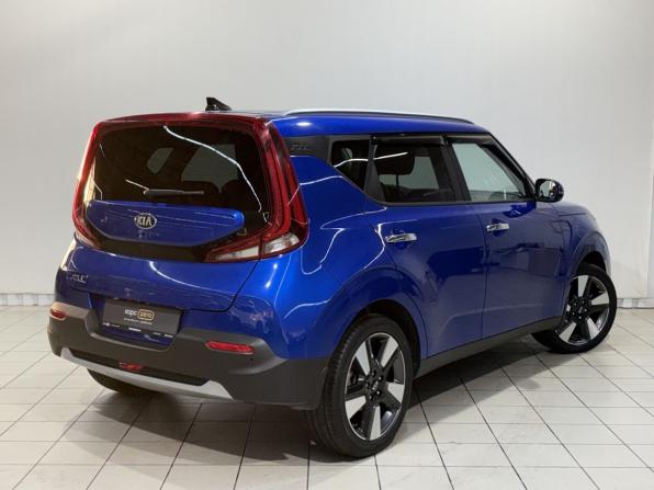 Kia Soul III с пробегом 2021 года, цена 1 817 000 рублей, 49869 км, хэтчбек, Автокод Объявления