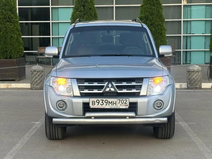 Mitsubishi Pajero IV Рестайлинг 1 Уфа  - изображение 2
