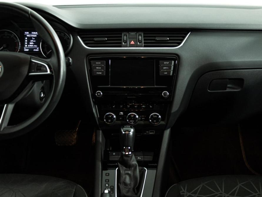 Skoda Octavia III (A7) Рестайлинг Санкт-Петербург  - изображение 15