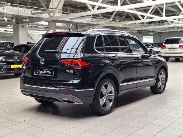 Volkswagen Tiguan II с пробегом 2017 года, цена 2 599 000 рублей, 125442 км, внедорожник, Автокод Объявления