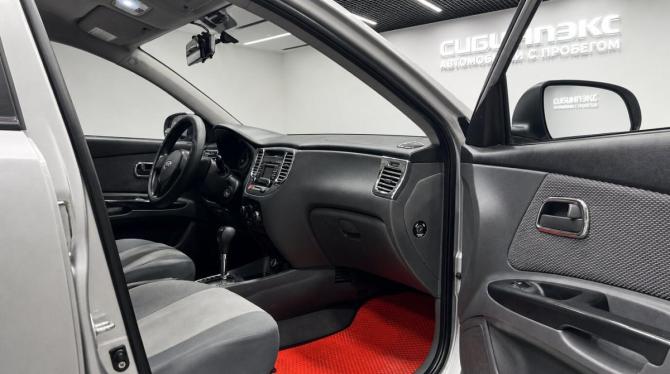 Kia Rio II Рестайлинг с пробегом 2010 года, цена 670 000 рублей, 175000 км, хэтчбек, Автокод Объявления