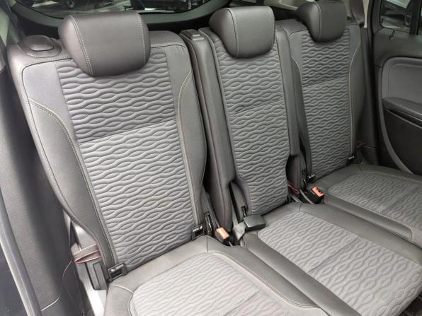 Opel Zafira C с пробегом 2012 года, цена 1 070 000 рублей, 202000 км, компактвэн, Автокод Объявления