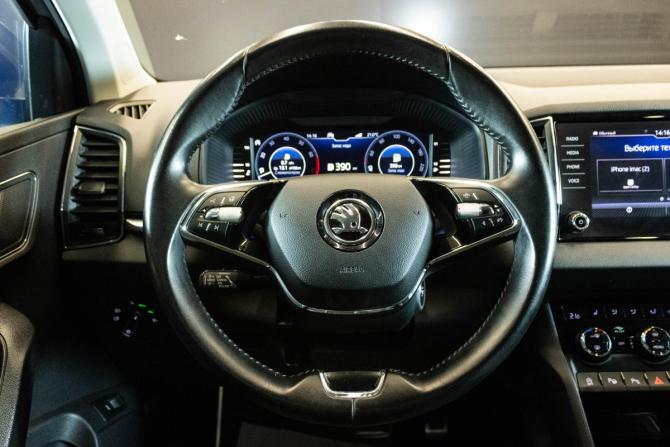 Skoda Karoq I с пробегом 2021 года, цена 2 149 000 рублей, 128548 км, внедорожник, Автокод Объявления