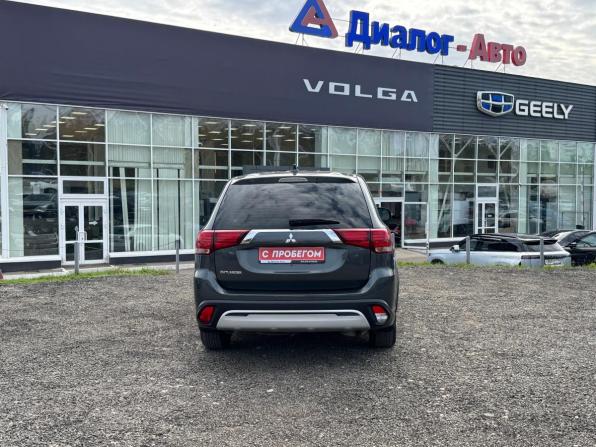 Mitsubishi Outlander III Рестайлинг 3 с пробегом 2021 года, цена 2 635 000 рублей, 59640 км, внедорожник, Автокод Объявления