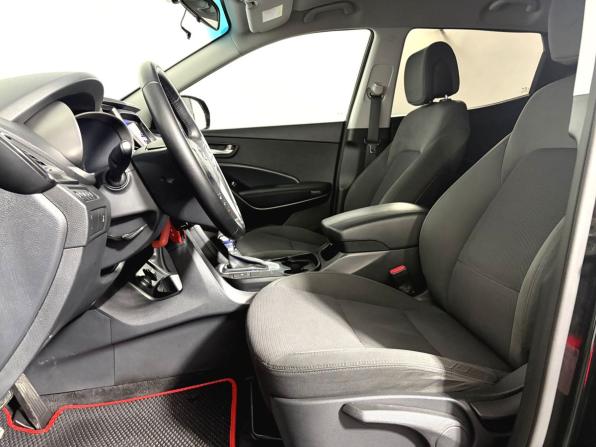 Hyundai Santa Fe III Рестайлинг с пробегом 2017 года, цена 1 850 000 рублей, 194682 км, внедорожник, Автокод Объявления
