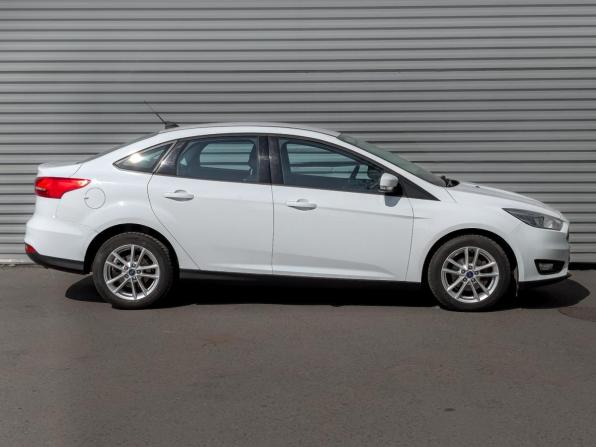 Ford Focus III Рестайлинг с пробегом 2017 года, цена 1 155 000 рублей, 92495 км, седан, Автокод Объявления