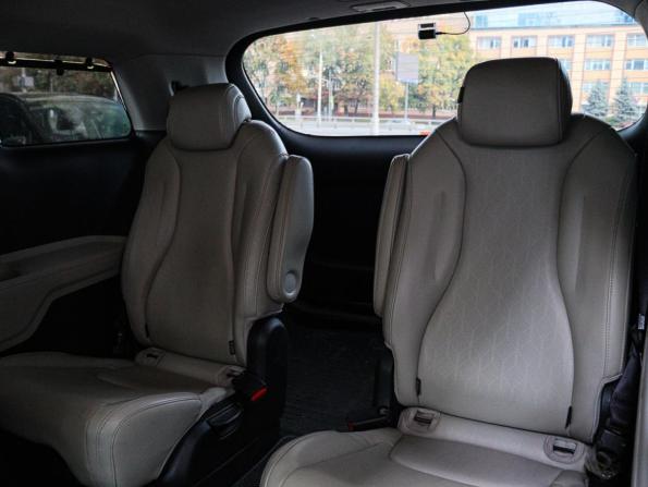 Kia Carnival IV с пробегом 2020 года, цена 3 500 000 рублей, 70279 км, минивэн, Автокод Объявления