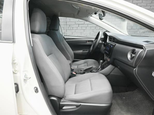 Toyota Corolla XI (E160 E170 E180) Рестайлинг 1 с пробегом 2016 года, цена 1 370 000 рублей, 116751 км, седан, Автокод Объявления