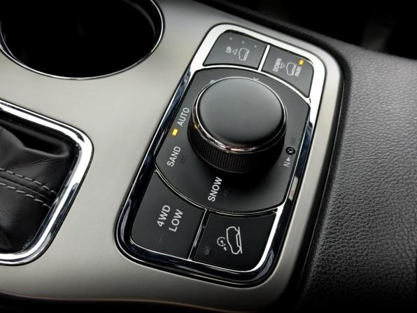 Jeep Grand Cherokee IV (WK2) Рестайлинг с пробегом 2021 года, цена 5 700 000 рублей, 38705 км, внедорожник, Автокод Объявления