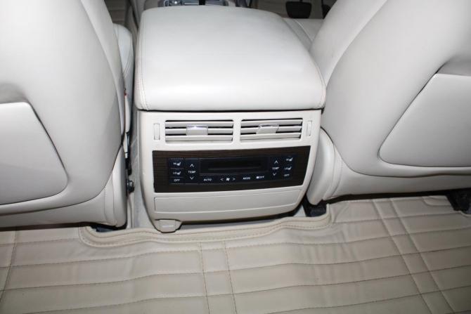 Toyota Land Cruiser 200 Series Рестайлинг 2 с пробегом 2019 года, цена 8 100 000 рублей, 134125 км, внедорожник, Автокод Объявления