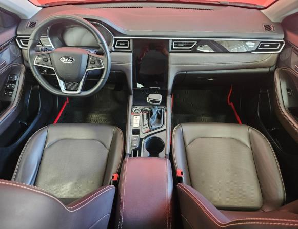 JAC J7 I с пробегом 2023 года, цена 1 399 000 рублей, 53630 км, хэтчбек, Автокод Объявления