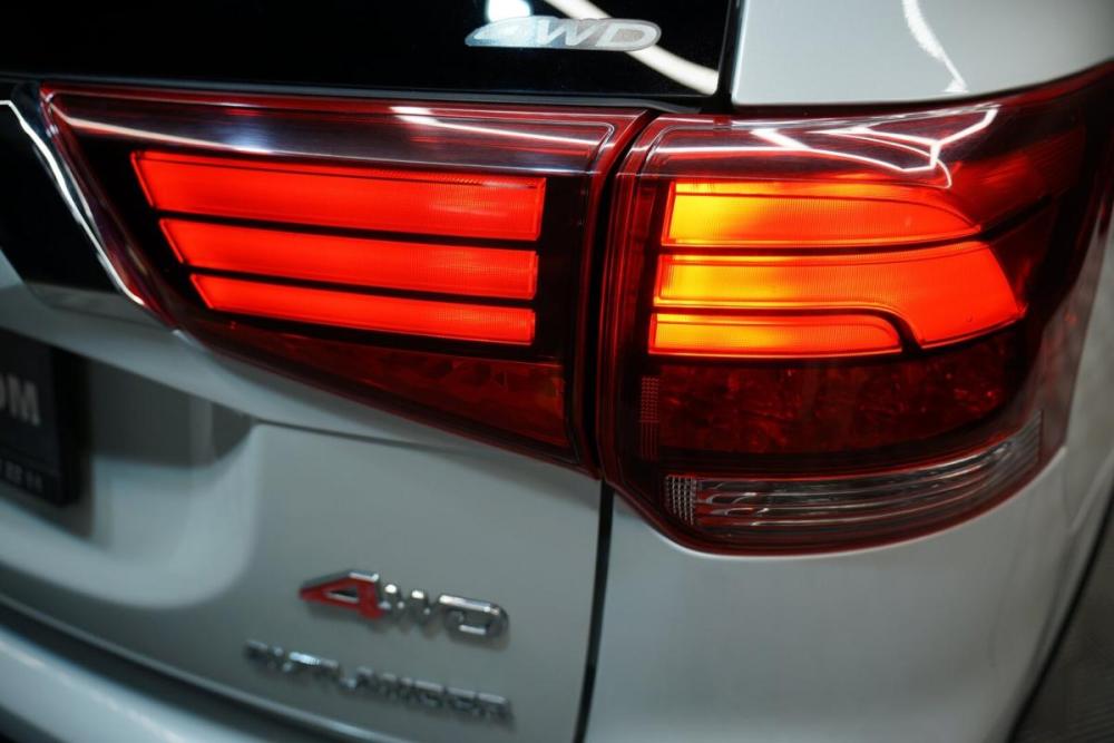 Mitsubishi Outlander III Рестайлинг 2 Крым  - изображение 28