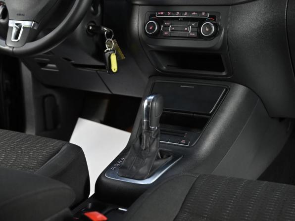Volkswagen Tiguan I Рестайлинг с пробегом 2012 года, цена 1 700 000 рублей, 142000 км, внедорожник, Автокод Объявления