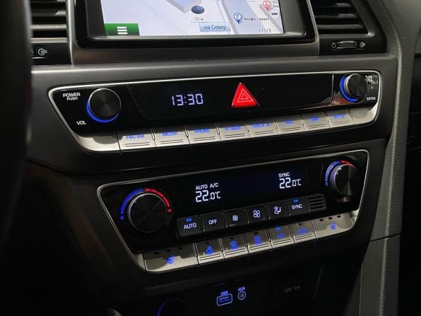 Hyundai Sonata VII (LF) Рестайлинг с пробегом 2018 года, цена 1 690 000 рублей, 110268 км, седан, Автокод Объявления