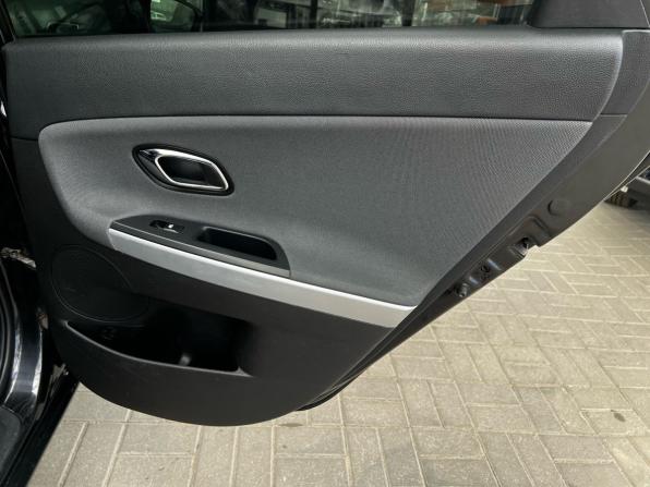 Kia Ceed II с пробегом 2014 года, цена 1 049 000 рублей, 159051 км, универсал, Автокод Объявления