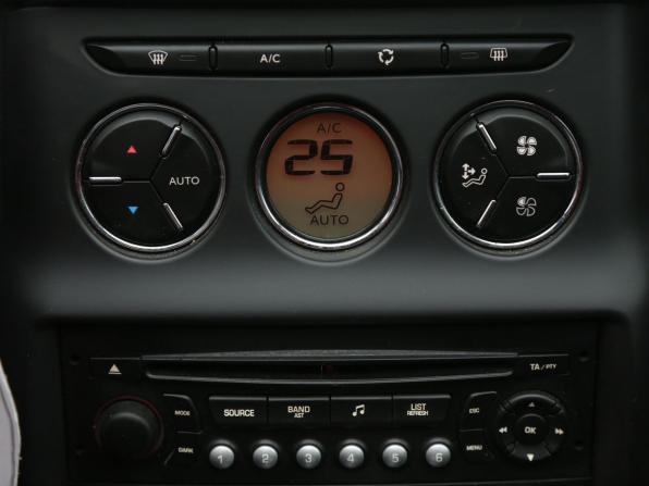 Citroen C3 II с пробегом 2010 года, цена 350 000 рублей, 204600 км, хэтчбек, Автокод Объявления