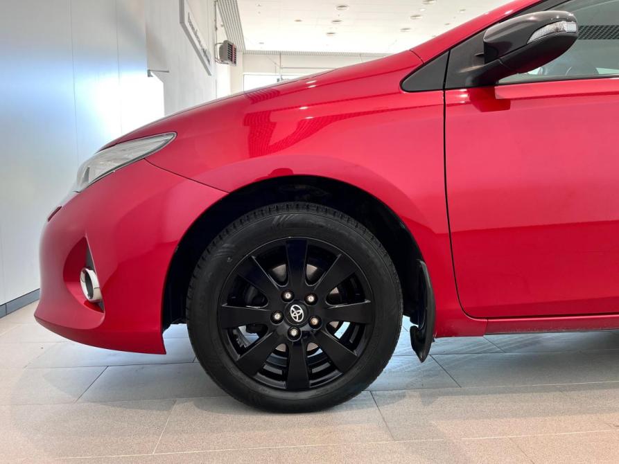Toyota Auris II Волгоград  - изображение 9