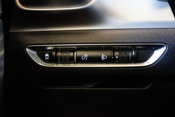 Geely Coolray I с пробегом 2021 года, цена 1 429 000 рублей, 167202 км, внедорожник, Автокод Объявления