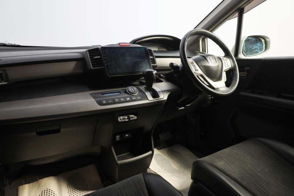 Honda Freed I Рестайлинг Новосибирск  - изображение 10