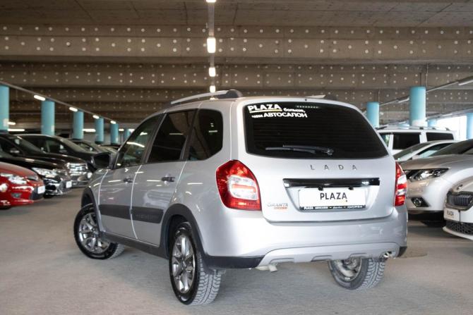 Lada (ВАЗ) Granta I Рестайлинг с пробегом 2022 года, цена 849 000 рублей, 38965 км, универсал, Автокод Объявления