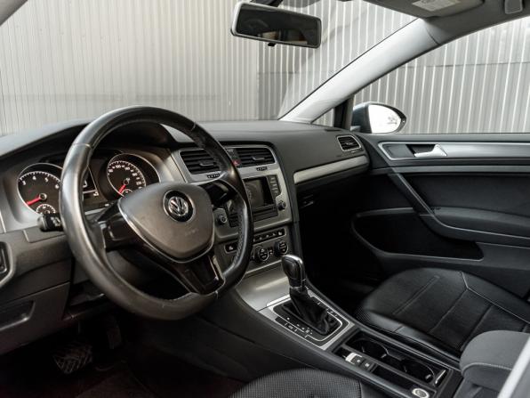 Volkswagen Golf VII с пробегом 2013 года, цена 1 435 000 рублей, 96052 км, хэтчбек, Автокод Объявления