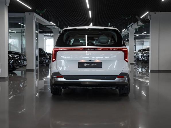 Kia Carnival IV Рестайлинг с пробегом 2024 года, цена 9 100 000 рублей, 50 км, минивэн, Автокод Объявления