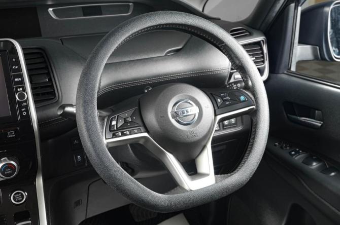 Nissan Serena V (C27) с пробегом 2017 года, цена 1 999 000 рублей, 229705 км, минивэн, Автокод Объявления