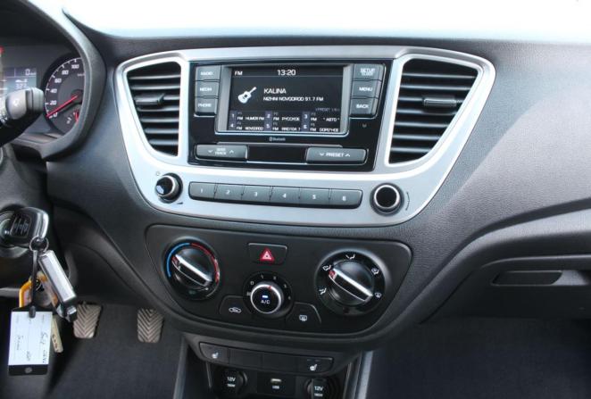 Hyundai Solaris II Рестайлинг с пробегом 2020 года, цена 1 490 000 рублей, 99096 км, седан, Автокод Объявления