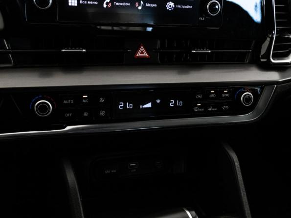 Kia Sportage V с пробегом 2022 года, цена 3 199 000 рублей, 79520 км, внедорожник, Автокод Объявления